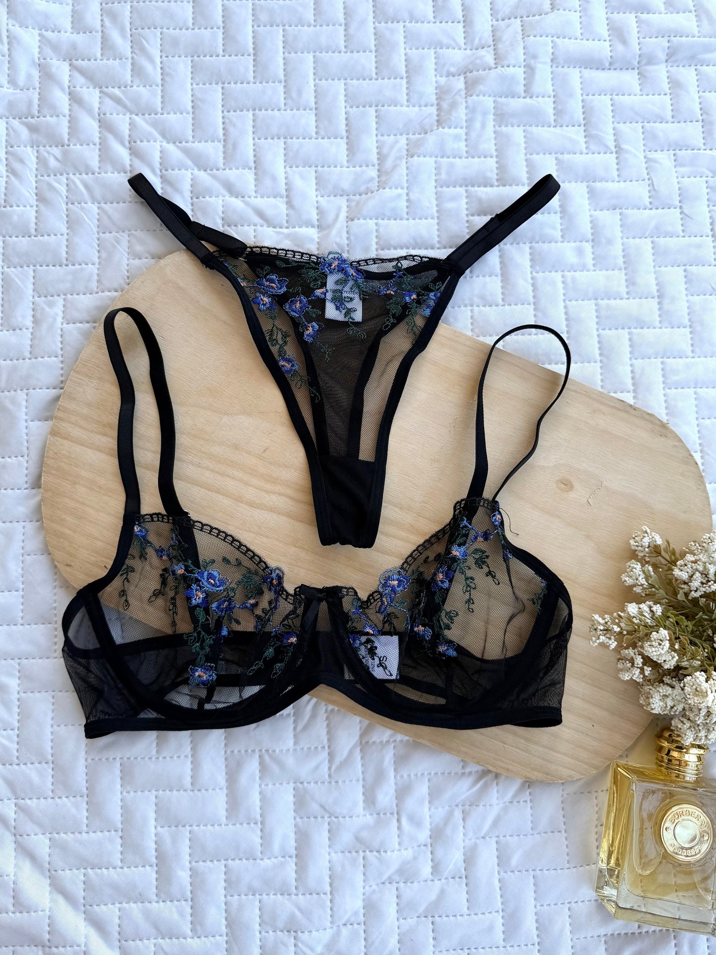 Set Nairi