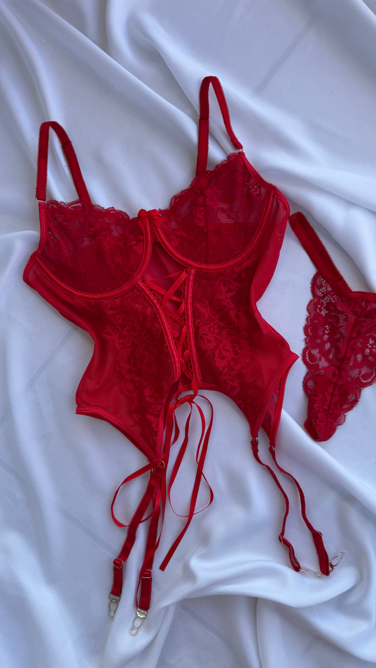 Set Indira