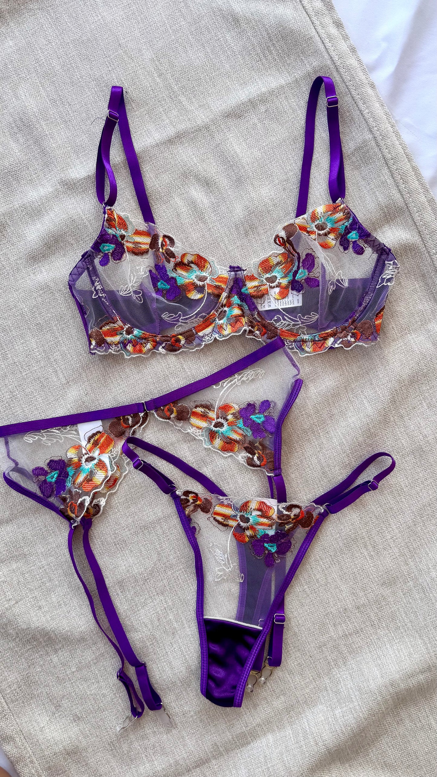 Set Danae