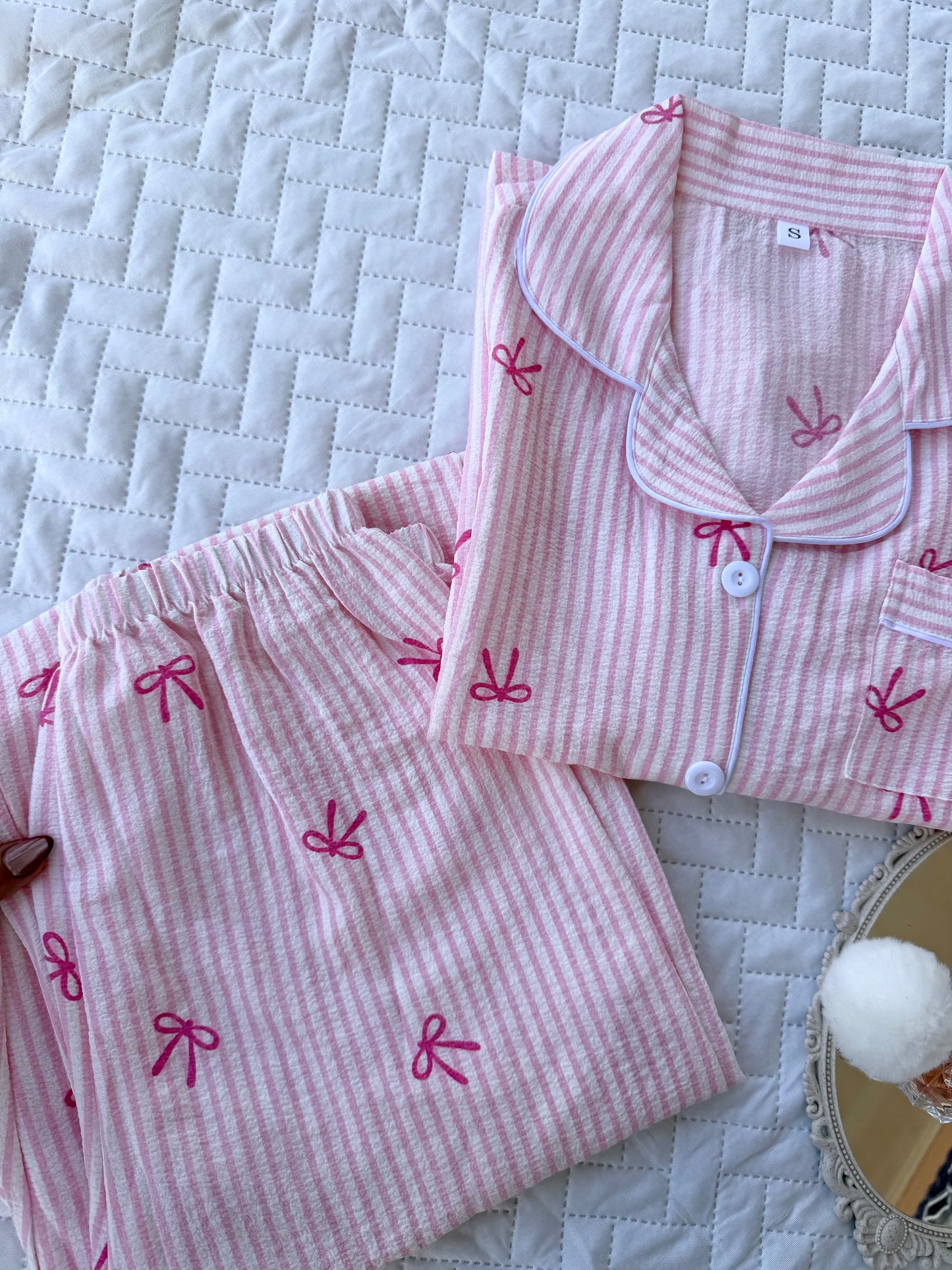 Pijama de moñitos