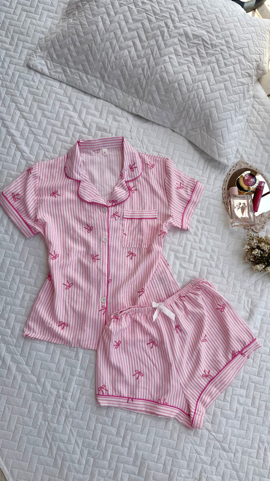 Pijama de moñitos