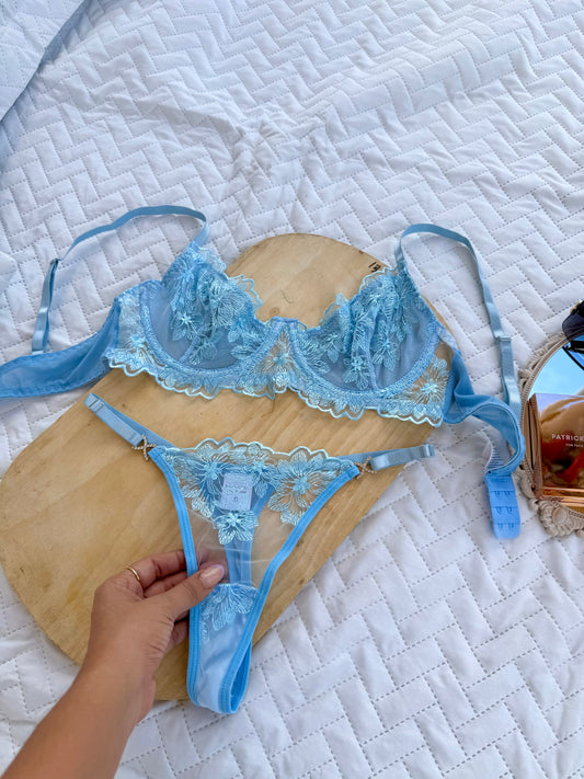 Set Anyeli